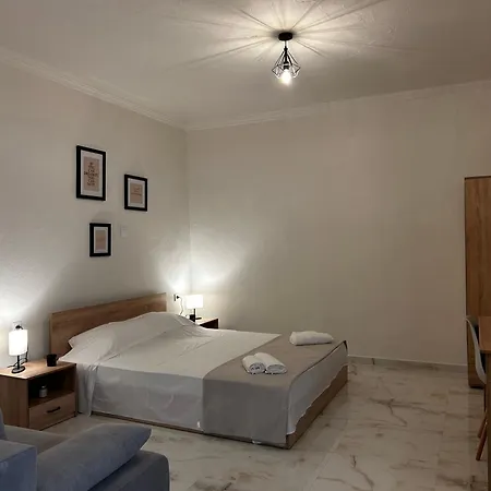 Holiday home Aristotelis Nea Karvali